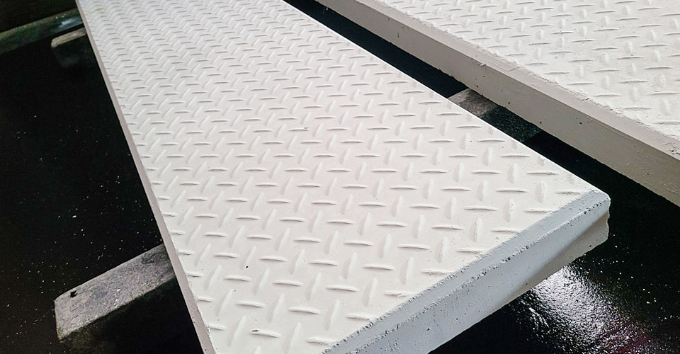 NS(ノンスリップ)階段スラブ